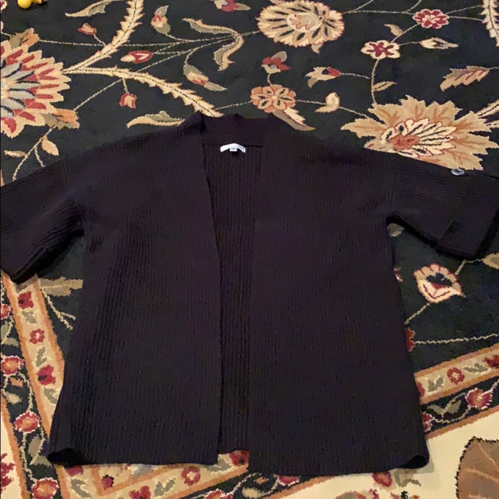 Croft & Barrow Black Cropped Sleeve Sweater